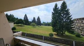 Appartement avec piscine chauffée | Vue jardin - Image 4