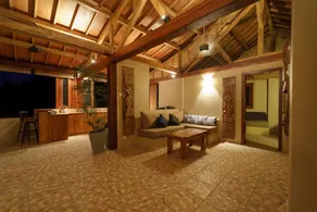 Bruces Hideout Villa - Image 2