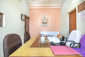 Hotel O 11 Inn - Image 3