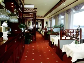 Fährhaus Hotel am Rhein by Mayburgh - Image 2