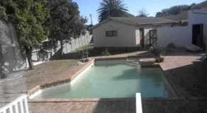 Blouberg Beach Retreat - Image 3