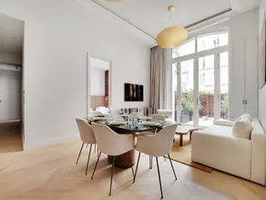 Luxury Apartment - 2BR-4P - GeorgeV-Champs Elysees - Image 3