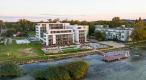 Sunset Resort full panoramic apartment - Image 5