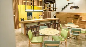 Doris Home - Image 2