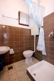 Apartment Tenara A2 Vis, Island Vis - Image 5