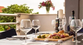 Apartment Villa Rina- Heated salt water Pool - Image 4