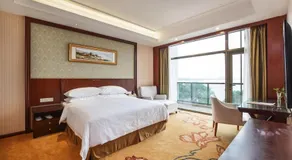 Vienna Hotel Suzhou Yangcheng Lake Huayi Movie World - Image 2