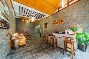 Gujin Inn (Wulingyuan Landmark Gate East Branch) - Image 4