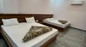 Hotel Lord krishna - Image 4