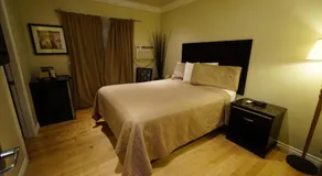 Trylon Hotel - Hollywood - Image 2