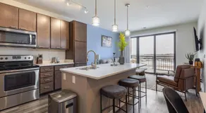 Landing Stunning 2BD Gym Clubhouse - Image 3