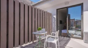 Livensa Living Studios Valencia Viveros - Image 4