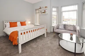 Townhouse PLUS @ 301 West Street Crewe - Image 2