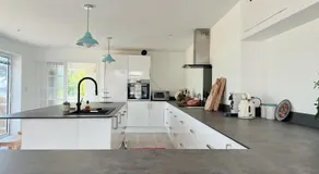 Shan Mu Inn Entire flat 2 bedrooms with terrace seaview - Image 2