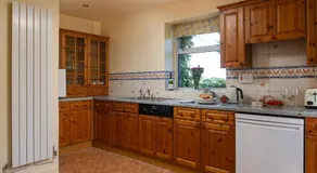 Hilcot Farmhouse - Image 5