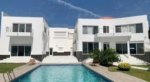 Villa Luxe Saly, Piscine Privée, Vue Mer, 50m de la Plage - Image 1