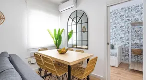 COZY & MODERN APARTMENT - Image 4
