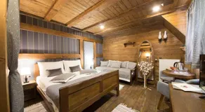 Ethno Houses Plitvice Lakes Hotel - Image 2