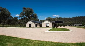 Eucalyptus Suite - A Mudgee Nature Oasis - Image 4