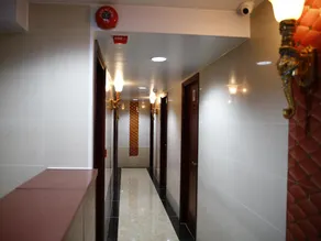 Legend Guest House - Image 3