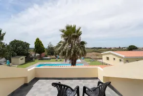 COUNTRY HOUSE with pool, 50 minutes from Lisbon - Image 5