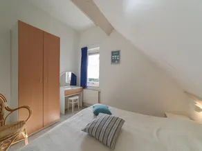 Nice Holiday Home Near Beach - Image 2