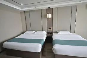 No. 99 View Hotel (Wuhai Wanda Plaza Branch) - Image 2