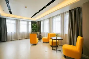 Home Inn Plus Xiamen Railway Station Lianban Mingfa Plaza - Image 4