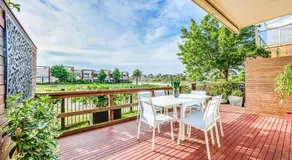 StayAU Pakenham Townhouse with Lakeview - Image 3