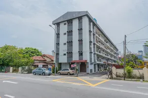 B B SWEET DREAM HOMESTAY@NEAR JONKER@GAJAH BERANG - Image 3