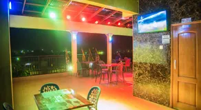 Homey Lodge - Image 3