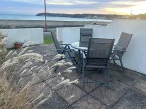 1 Bed House On The Beach - Image 4