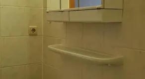 Einfache Ubernachtung mit eigenem bad - Image 4