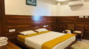 Velavan Heritage Inn - Image 4