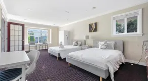 Coquitlam Heights Private Room - Image 2