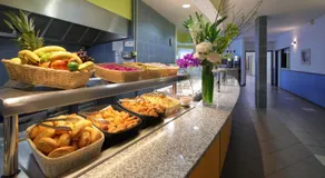 Hotel CIS Paris Maurice Ravel - Image 3