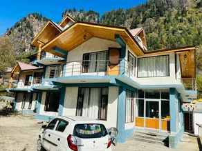 The Mystical Cascade Villa - Image 5