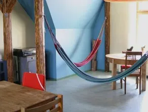 Looming Hostel - Image 5