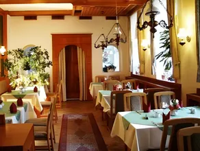 Hotel Sächsischer Hof - Image 2