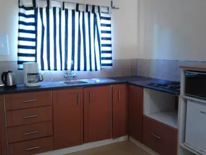 Pacific Conqueror Self Catering Units - Image 5