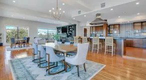 Sky Suite at 300 Drayton - Image 4