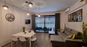 Aprum Apartments 12C - Image 2