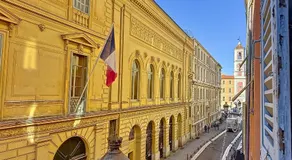 Elegant Old Nice Escape - Image 2