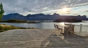 Efjord and Stetind Resort - Cabin Ocean - Image 3
