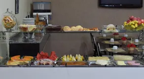 Diplomata Hotel - Image 3