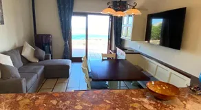 Agréable maison de vacances entièrement équipée avec internet haut débit et terrasse | Vue mer | À côté de la plage | Avec animaux bienvenus - Image 2