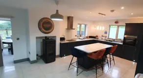 Dromore house F94W57E - Image 5