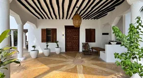 Mango Beach House - Image 3