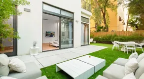 Luxury 3BR Sea View and Pool - Image 5
