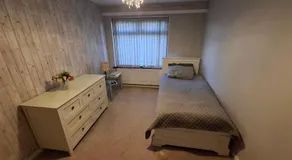 Gala House - Image 5